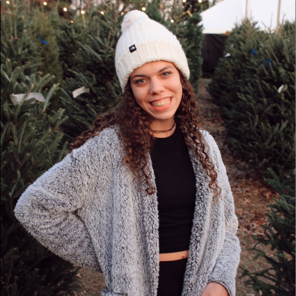 Meet your Posher, Haileigh